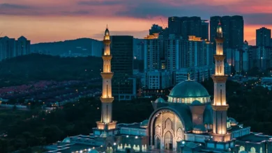 Photo by Fahrul Azmi on Unsplash، برخصة المشاع الإبداعي