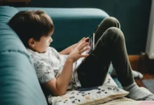 تأثير السوشيال ميديا على الأطفال، Photo by Annie Spratt on Unsplash