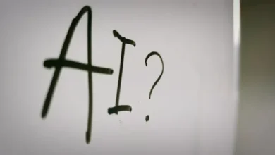 دليل المبتدئين لاستخدام أدوات الذكاء الاصطناعي في العمل والدراسة، Photo by Nahrizul Kadri on Unsplash